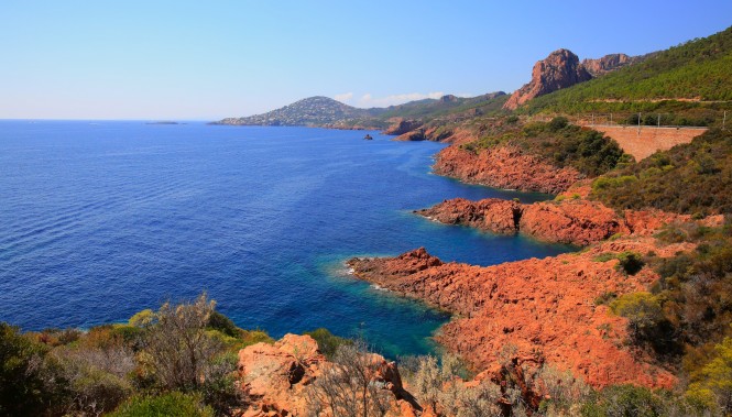 La côte de l'Estérel La côte de l'Estérel